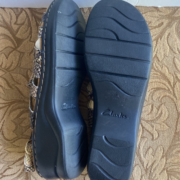 Clark’s Lexi Marigold beige brown snake wedge sandals woman’s size 10 🌹 - Picture 8 of 14